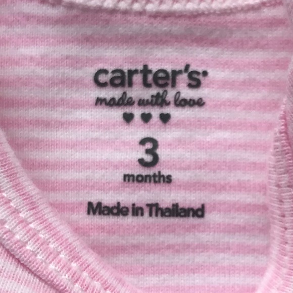 Carter’s onesies - Picture 4 of 5